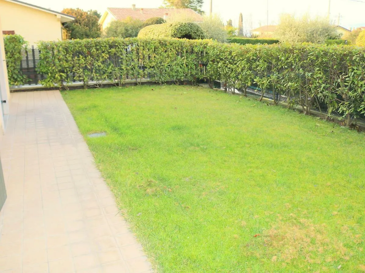 Feriehus Small Residence Of Only 18 Apartments With Swimming Pool Lazise